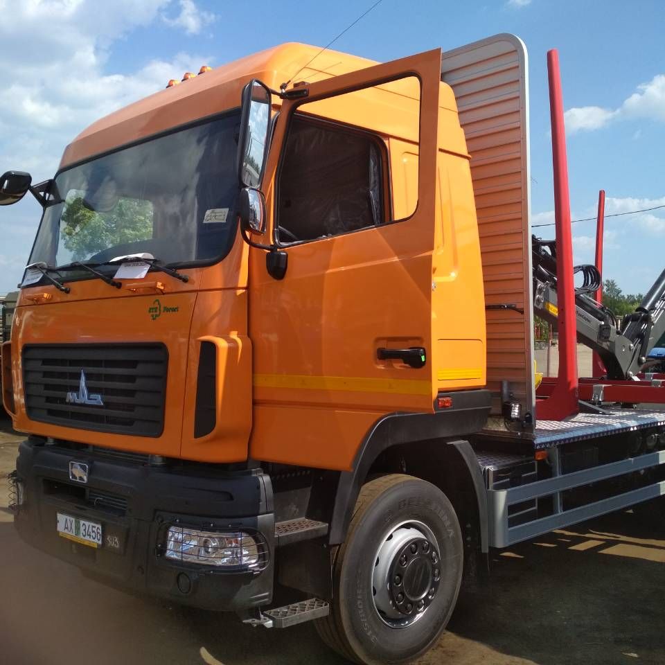 Сортиментовоз МАЗ 631228 с надстройкой STS-Forest и манипулятором VPL 97-86