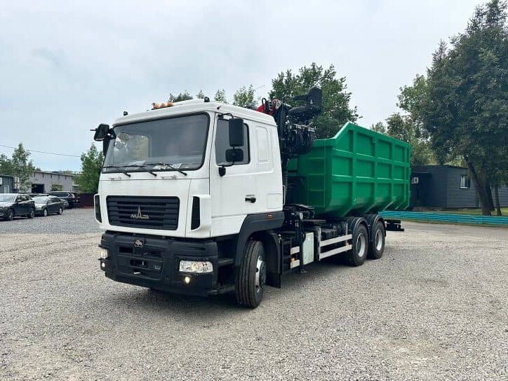 Ломовоз STS-SSC300 МАЗ-631228 с гидроманипулятором Cranab TZ12.2