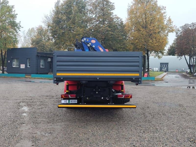 bortovoj-avtomobil-shacman-sx33186v366-8h4-s-kmu-pm-40sp-5